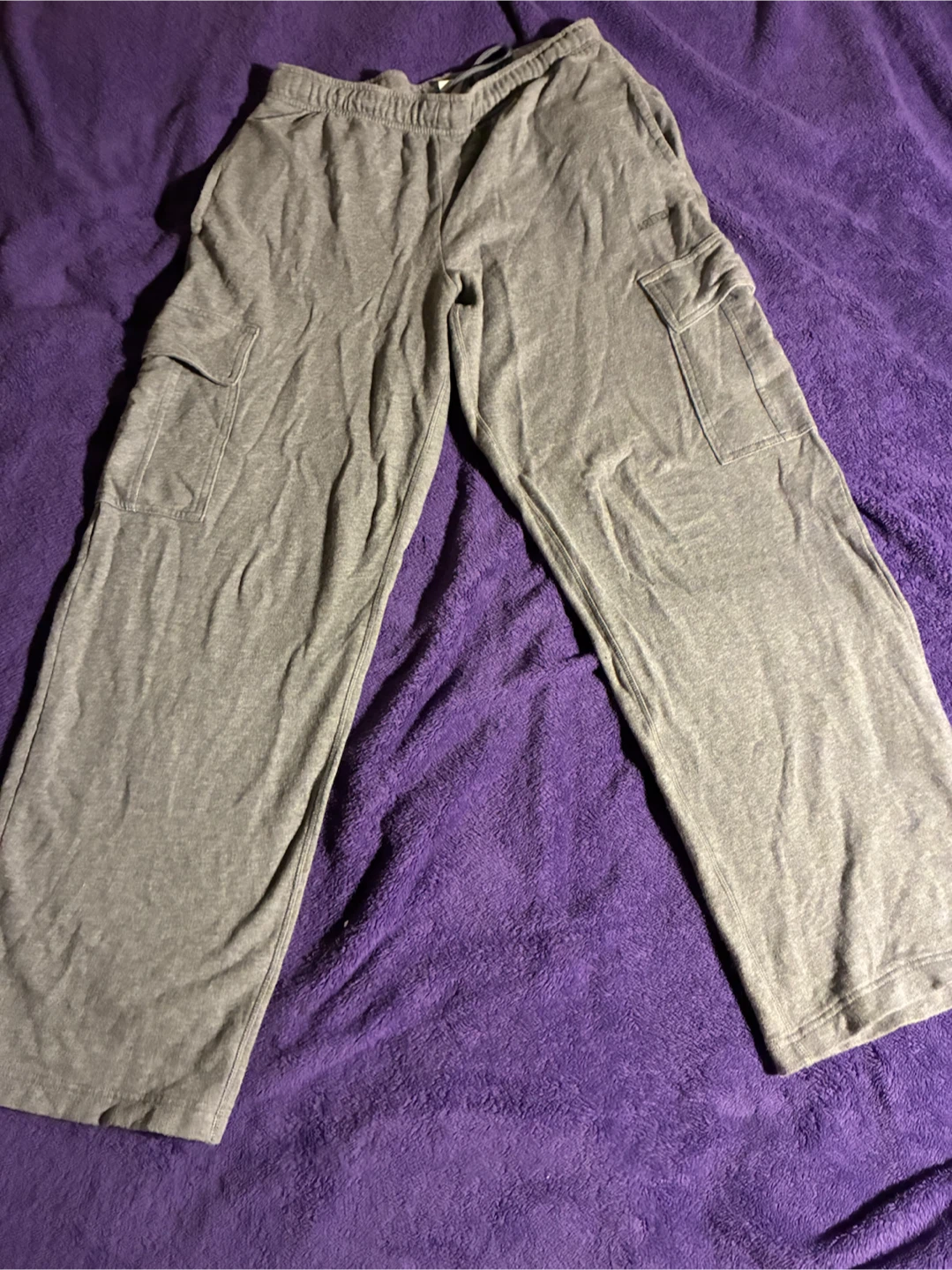 Aritzia Sweatfleece Mega Fit Cargo Sweatpants - photo 2