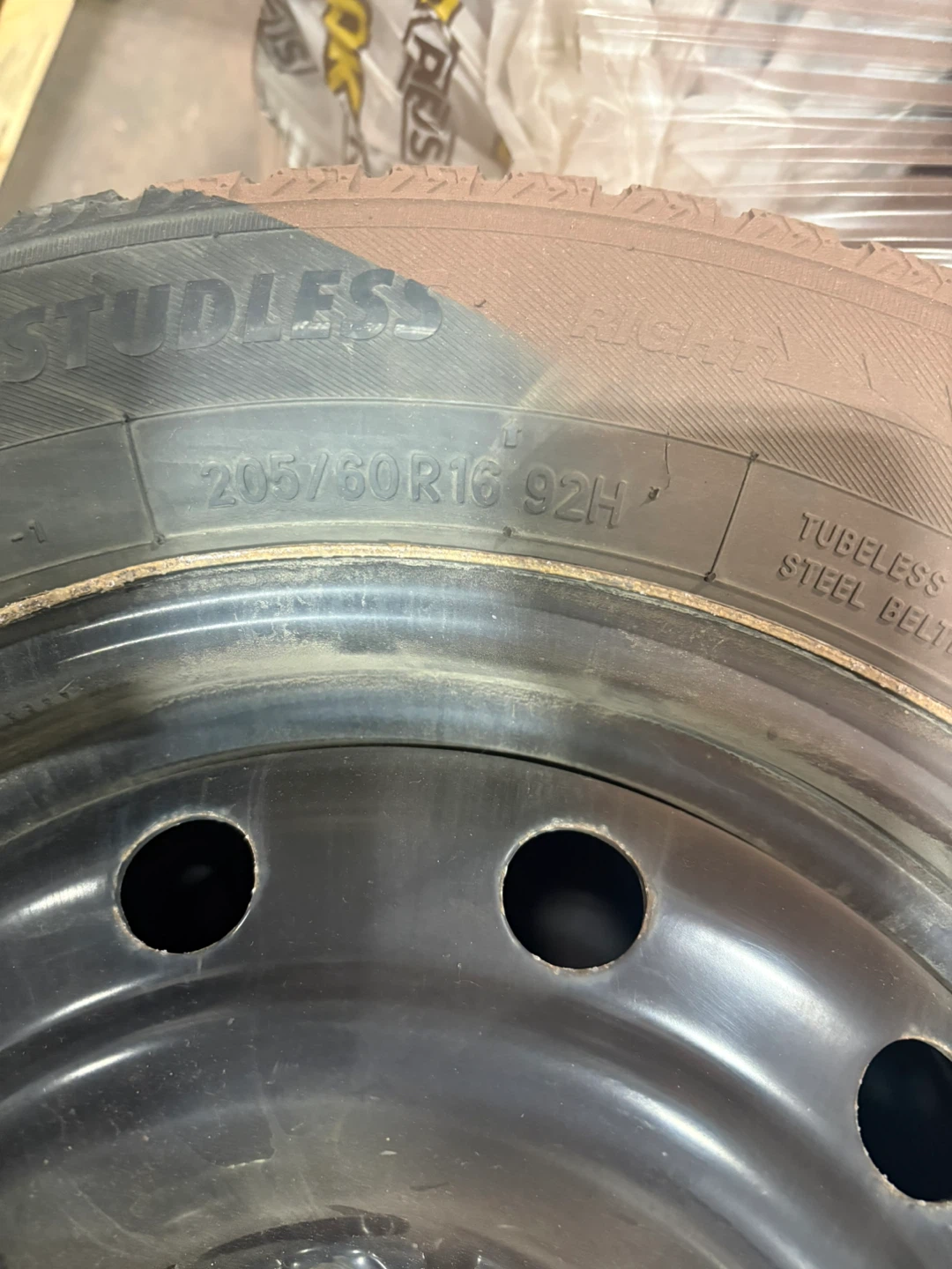 205/60R16 Studless Winter Tire on Steel Rim