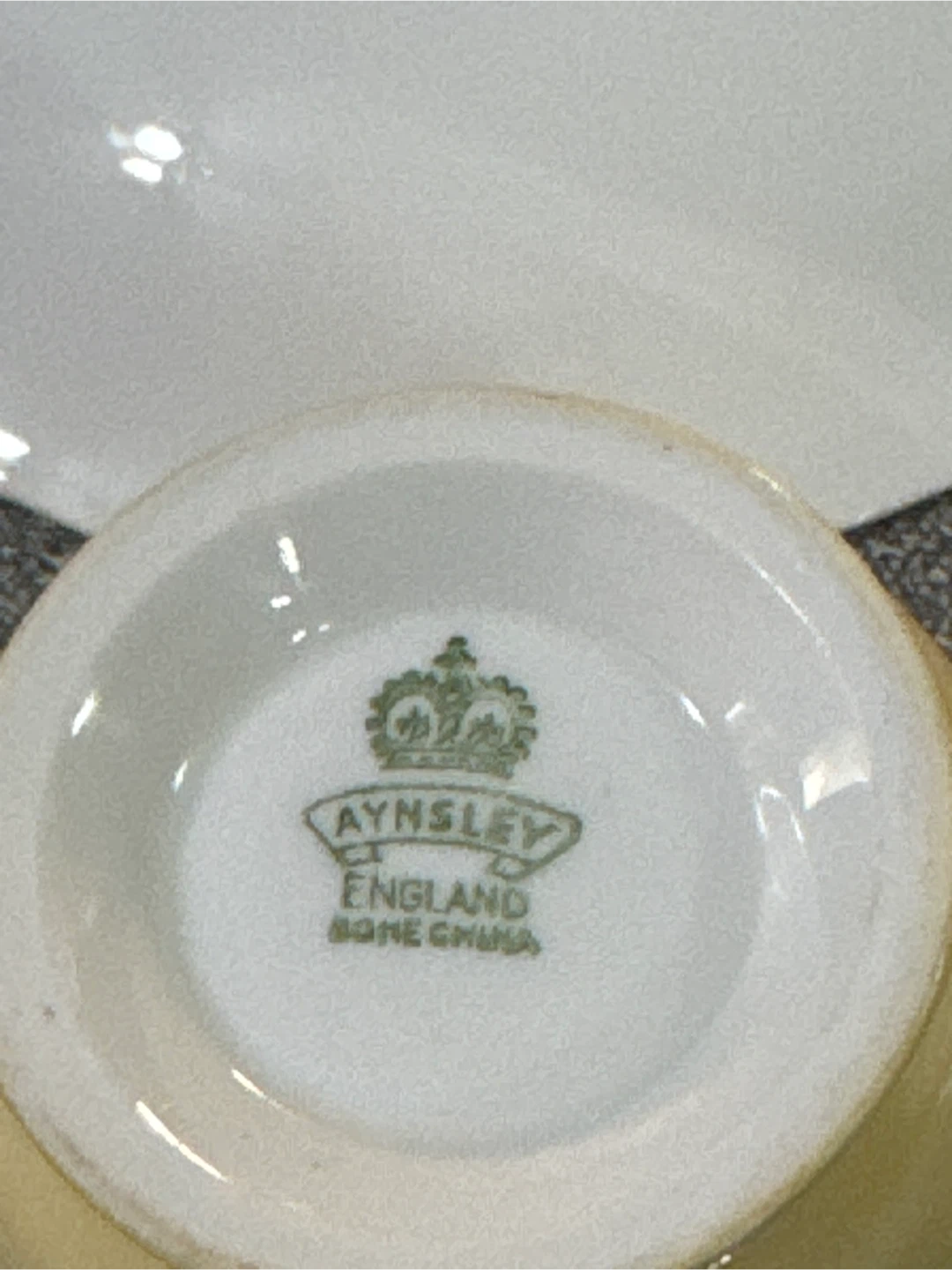Aynsley Bone China Teacup and Saucer - photo 3