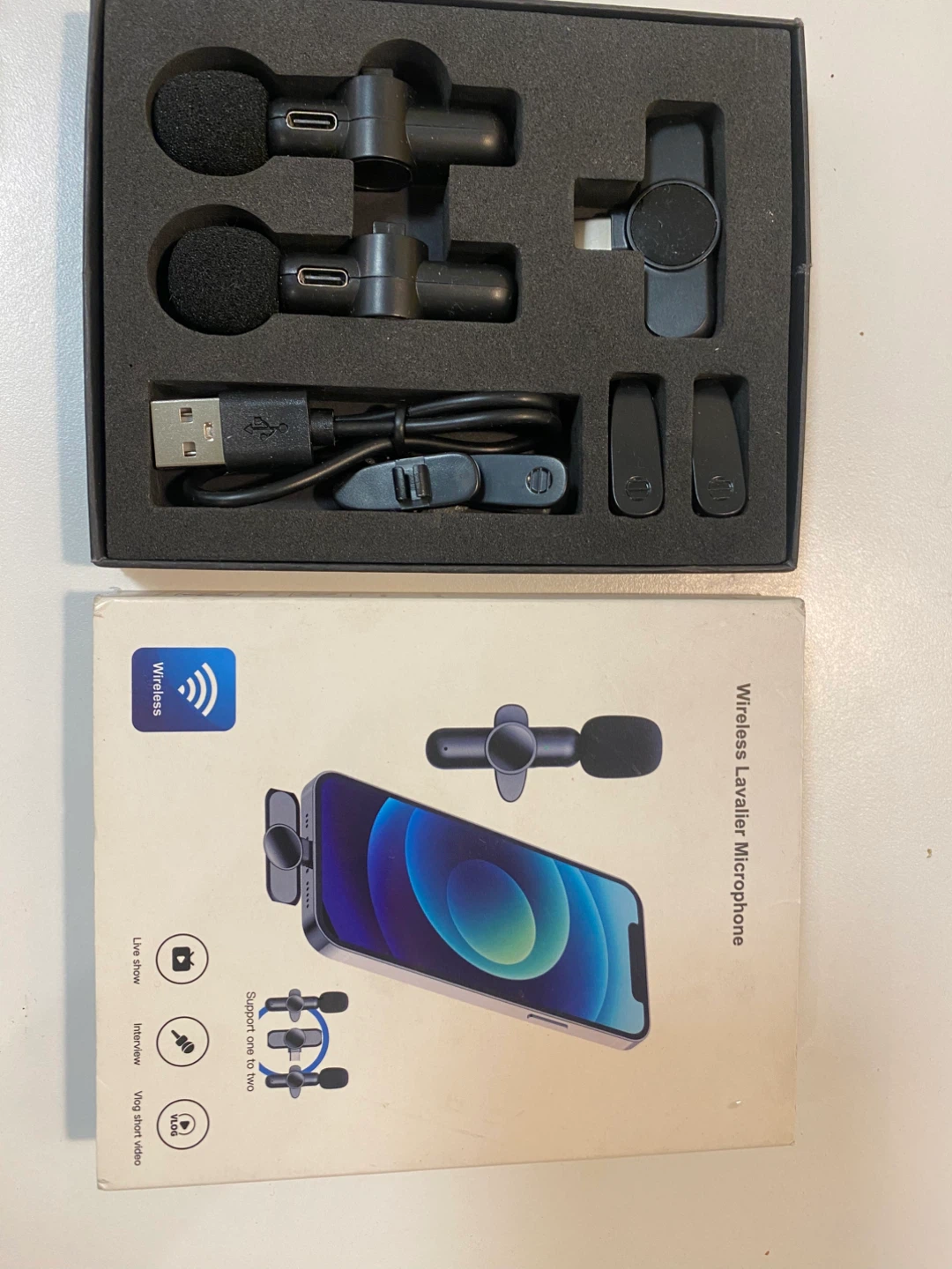 Never used - Wireless Microphone Set