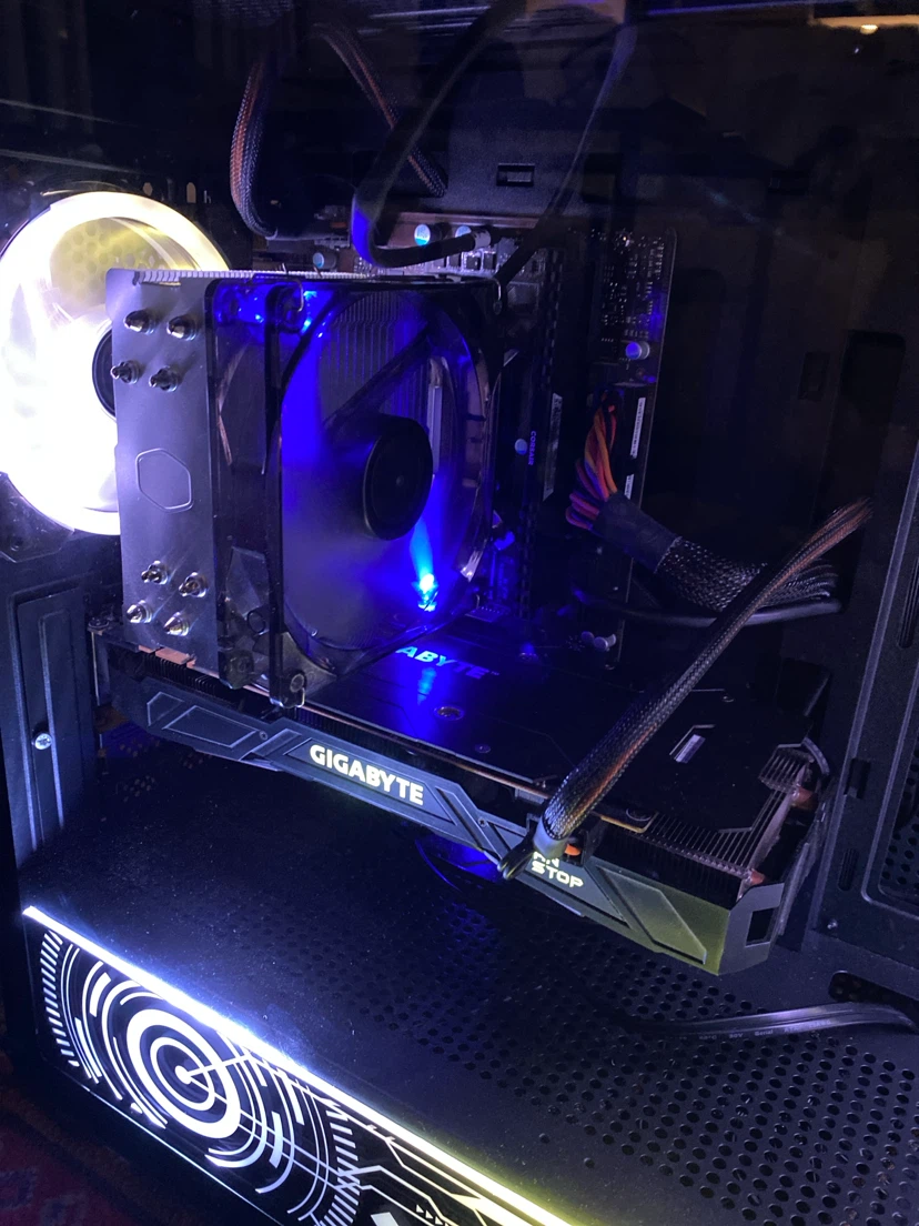 Aqvin Desktop Gaming PC with Gigabyte GPU - photo 5
