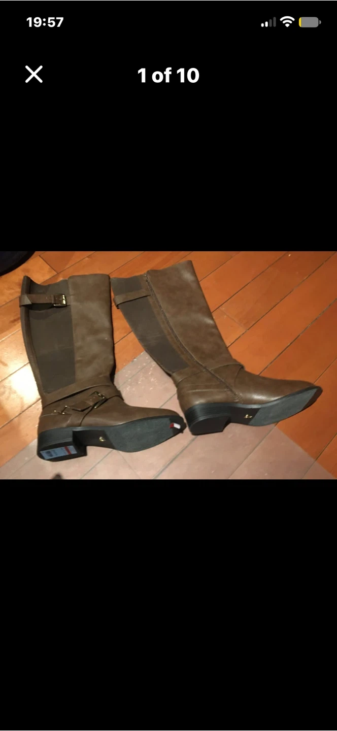 Brown knee-high boots size 9W