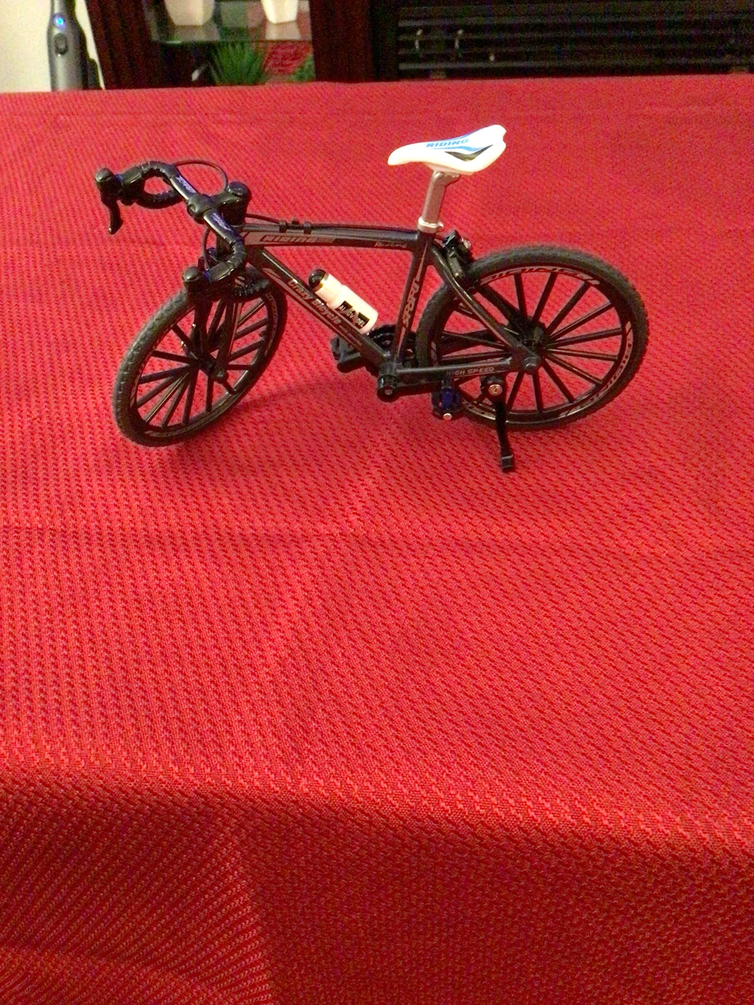 Set of 6 Miniature Sports Bike Models - photo 3
