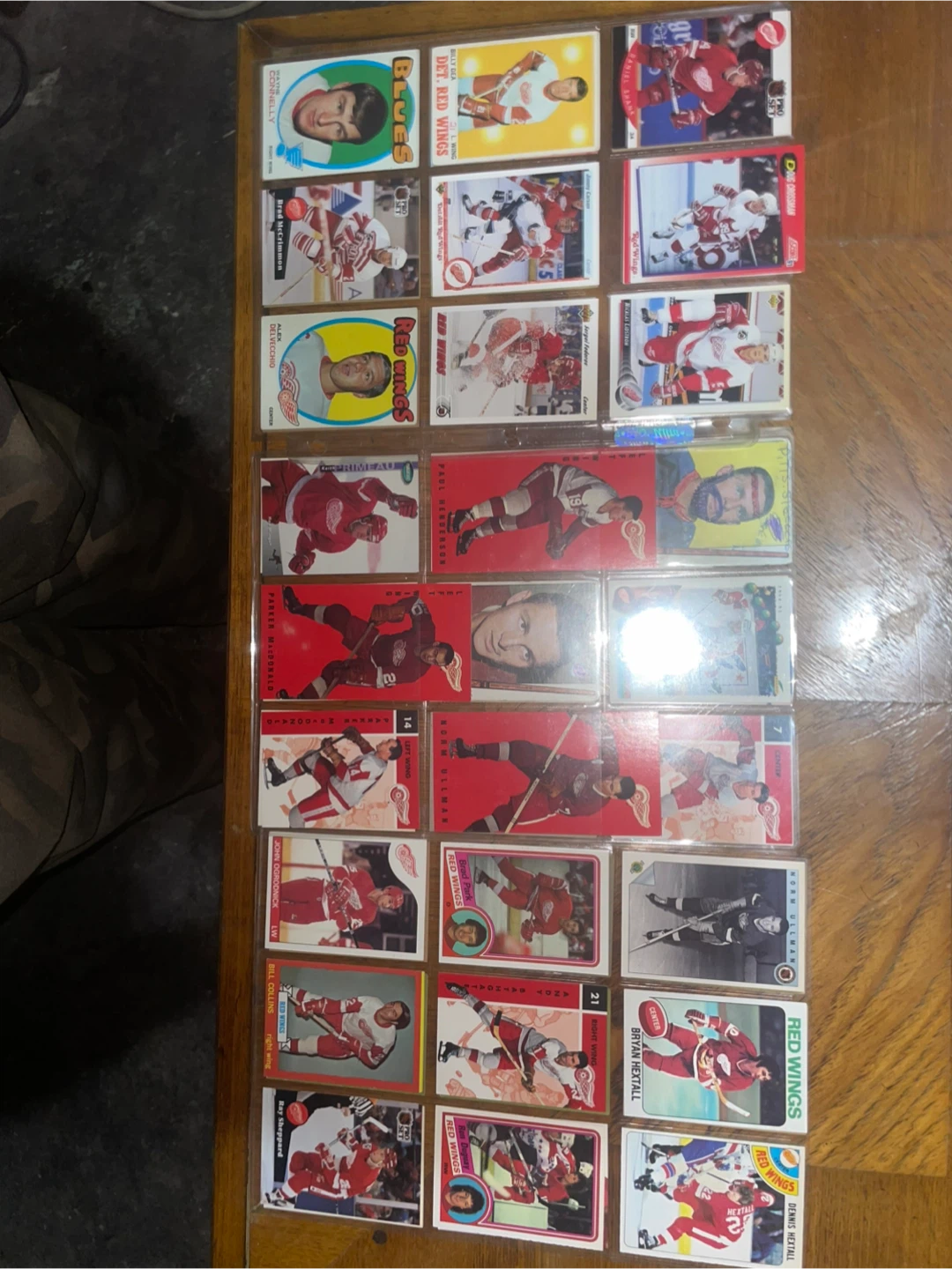 Vintage Detroit Red Wings Hockey Card Collection - photo 2