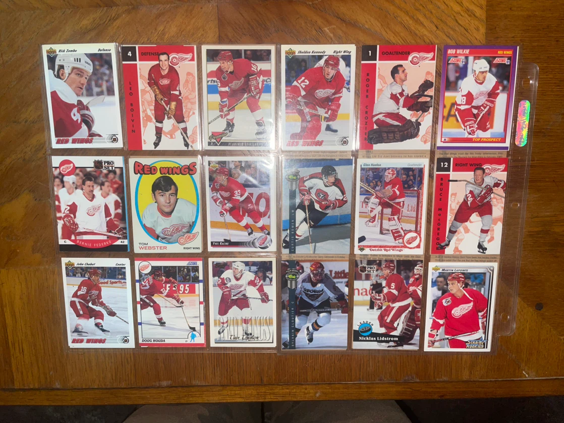 Vintage Detroit Red Wings Hockey Card Collection - photo 3