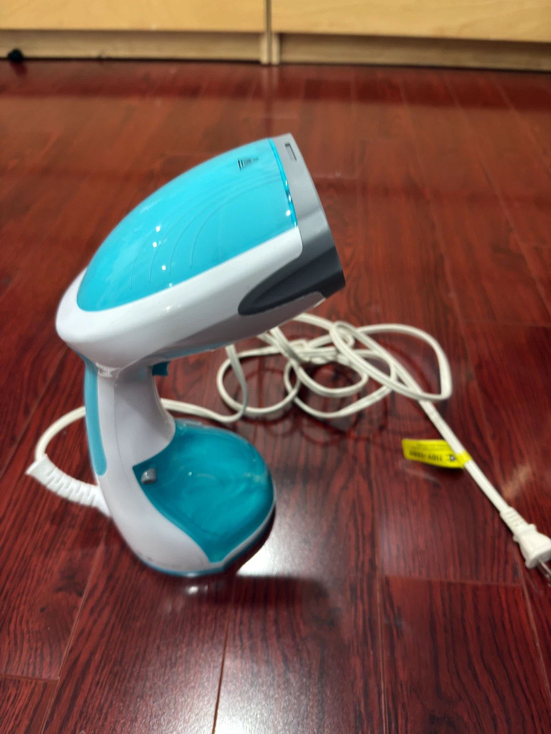BEAUTURAL Handheld Garment Steamer