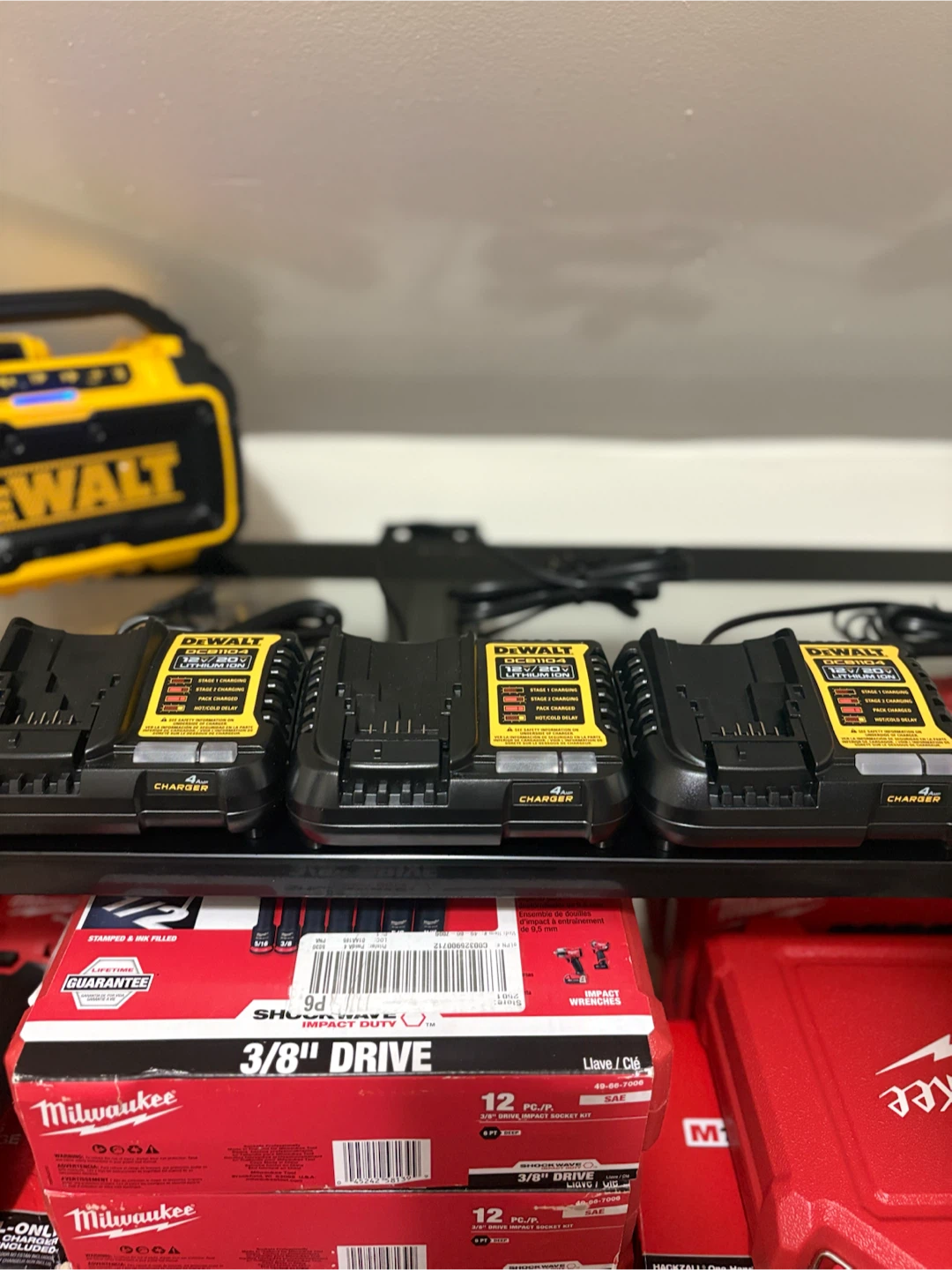 DeWalt DCB1104 12V/20V Lithium Ion Battery Charger