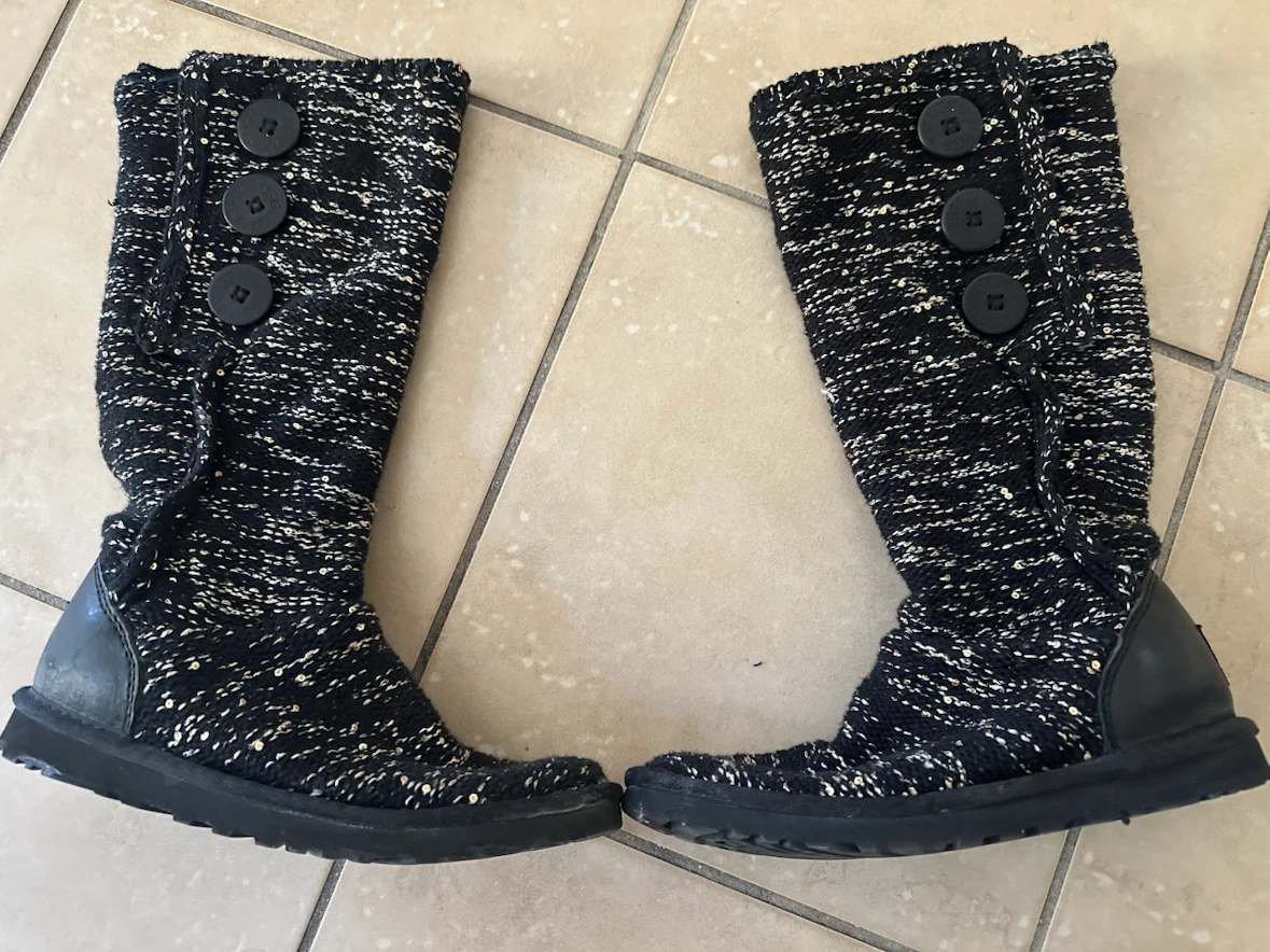 UGG Knit Button Boots Black/Gold