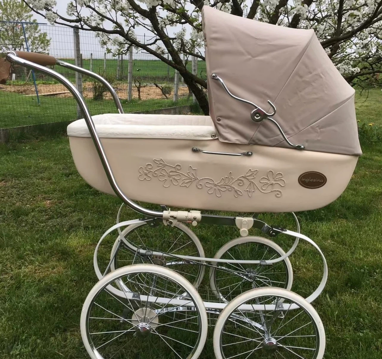 Inglesina Classica Luxury Pram System