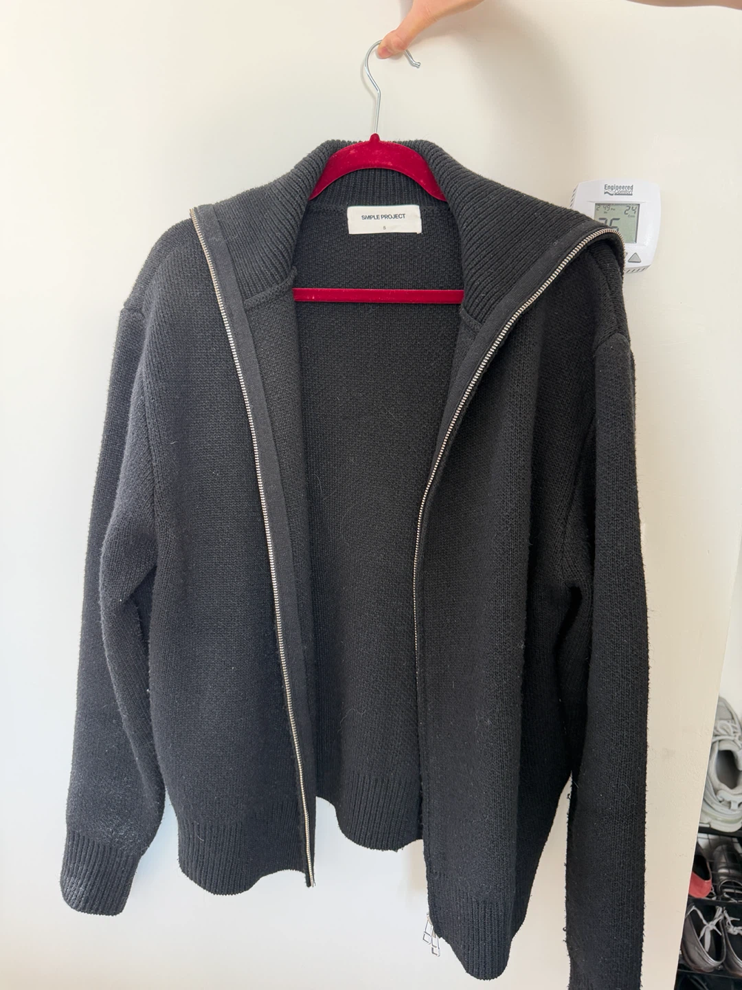 SMPLE PROJECT Black Knit Zip-Up Sweater