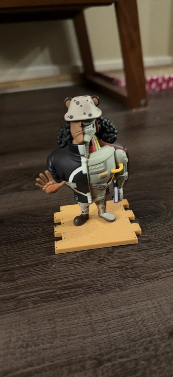 One Piece Kuma Figure