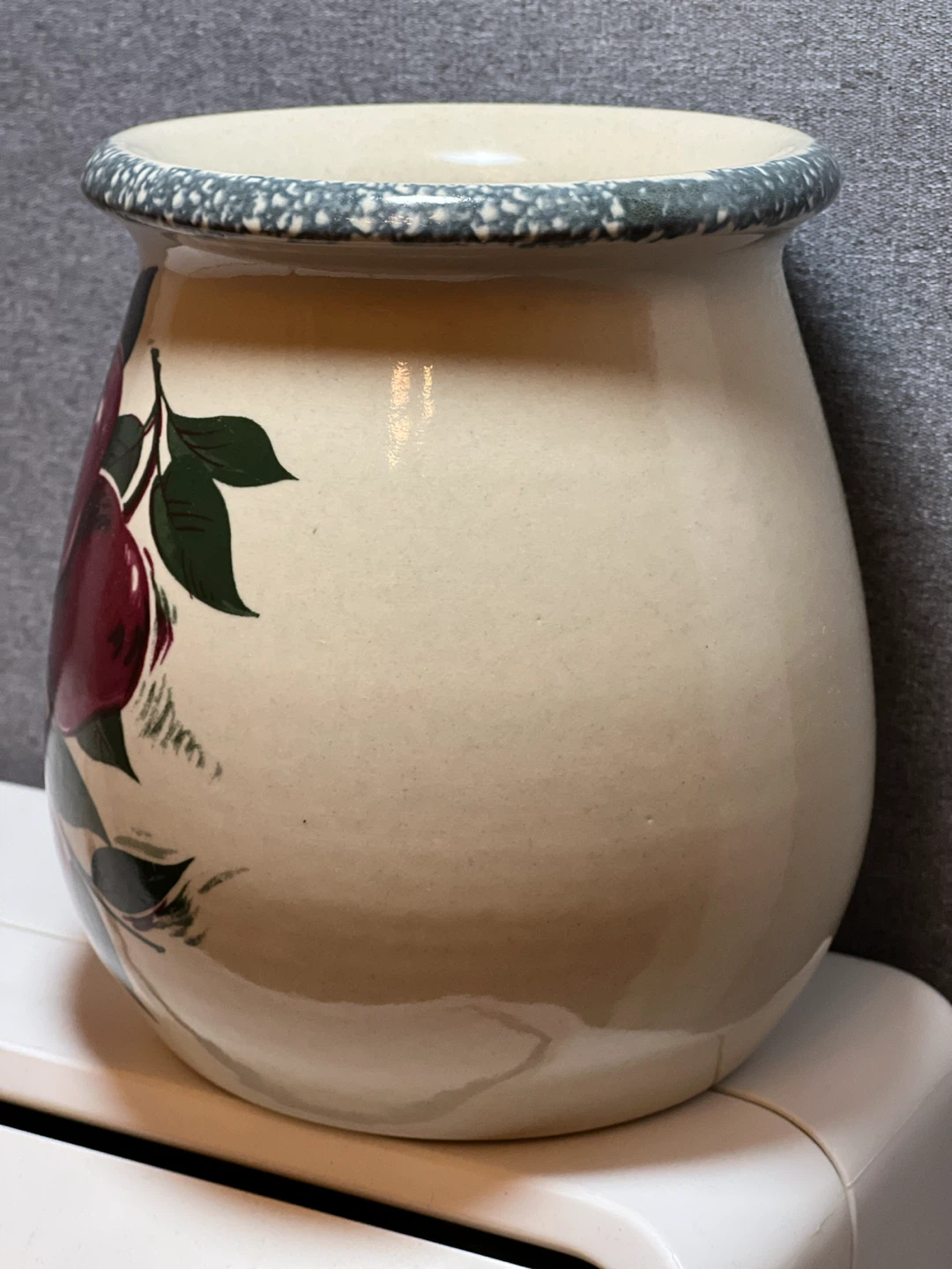 Vintage Home & Garden Party Apple Crock/Jar – Hand Made in USA - photo 3