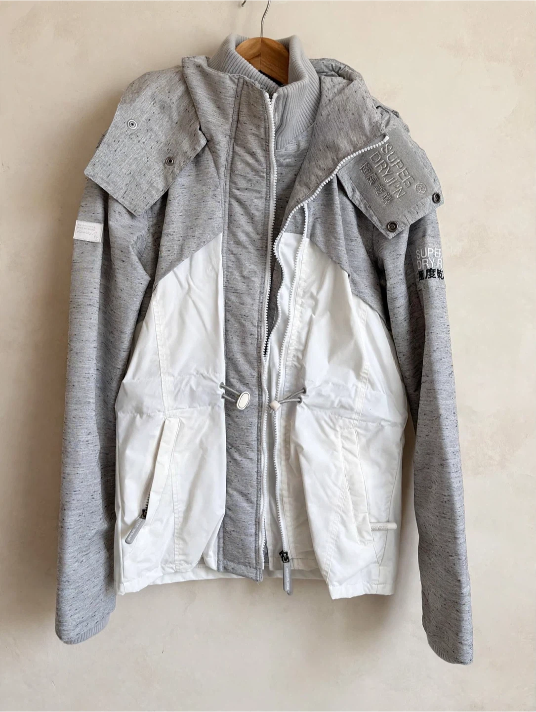 Brand new XS Superdry Original WindHybrid Jacket