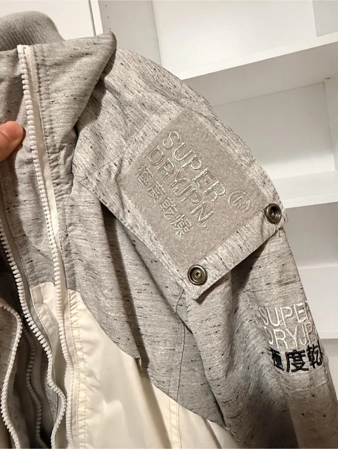 Brand new XS Superdry Original WindHybrid Jacket - photo 4