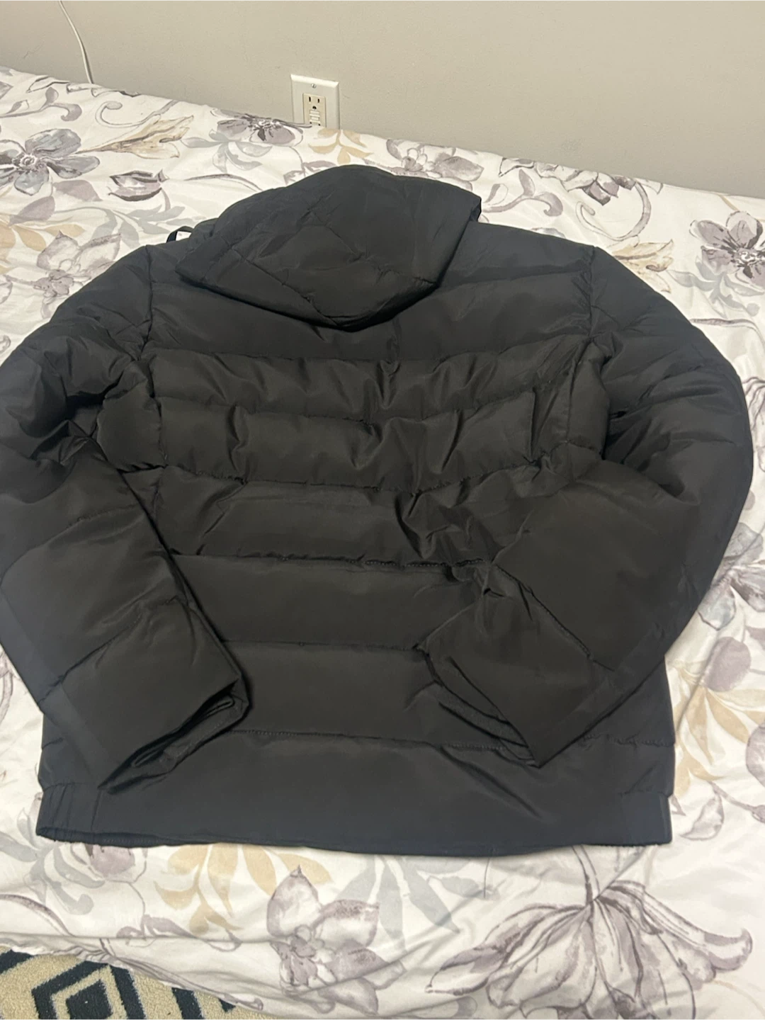 HR Black Puffer Jacket