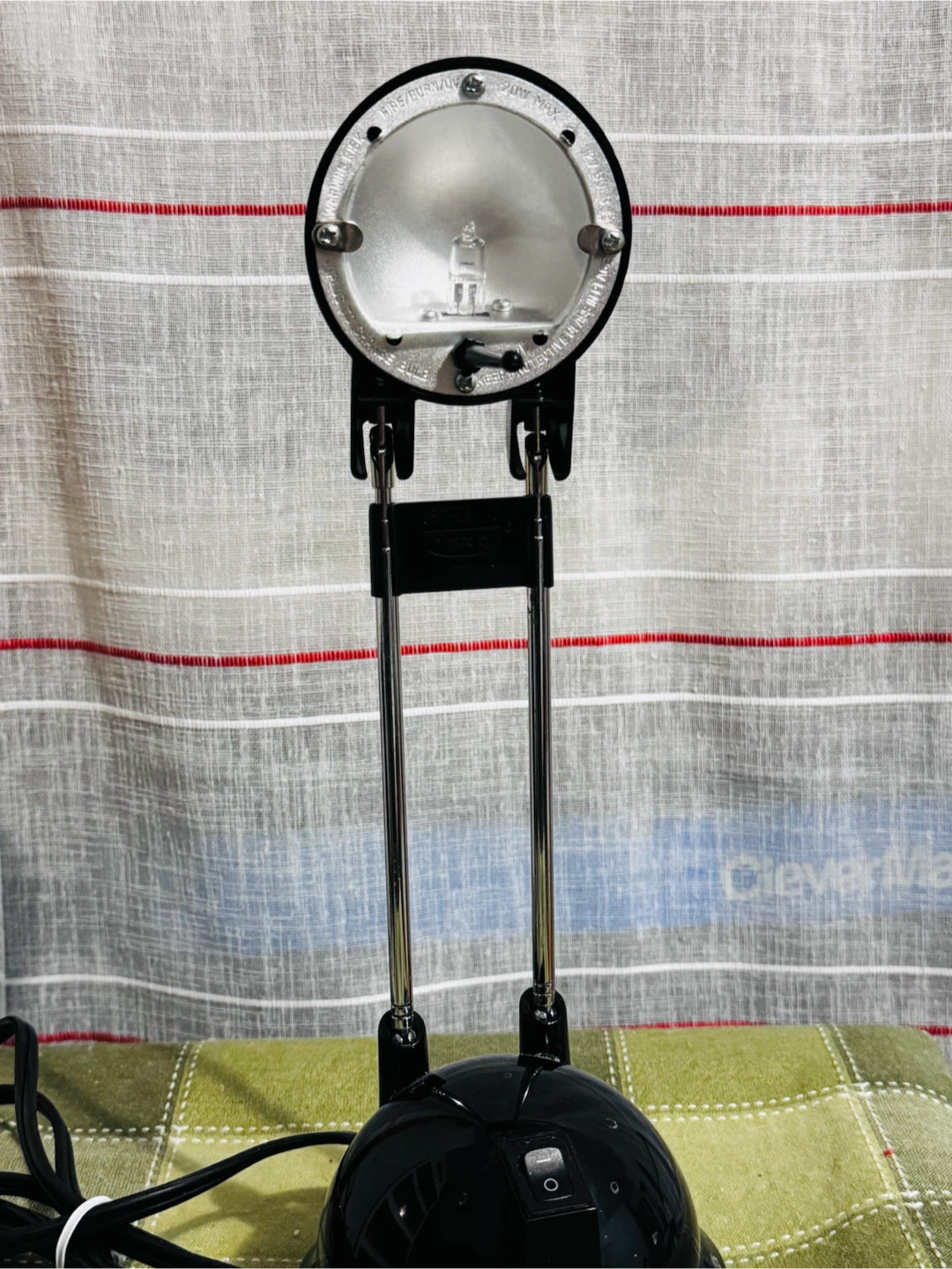 Black Adjustable Halogen Desk Lamp - photo 2