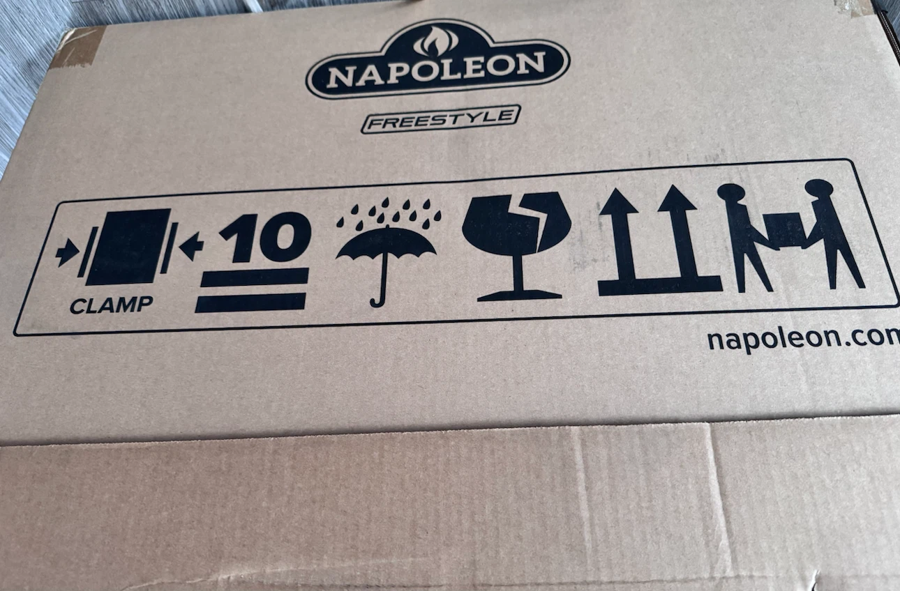 BBQ new in box pictures for reference - photo 2