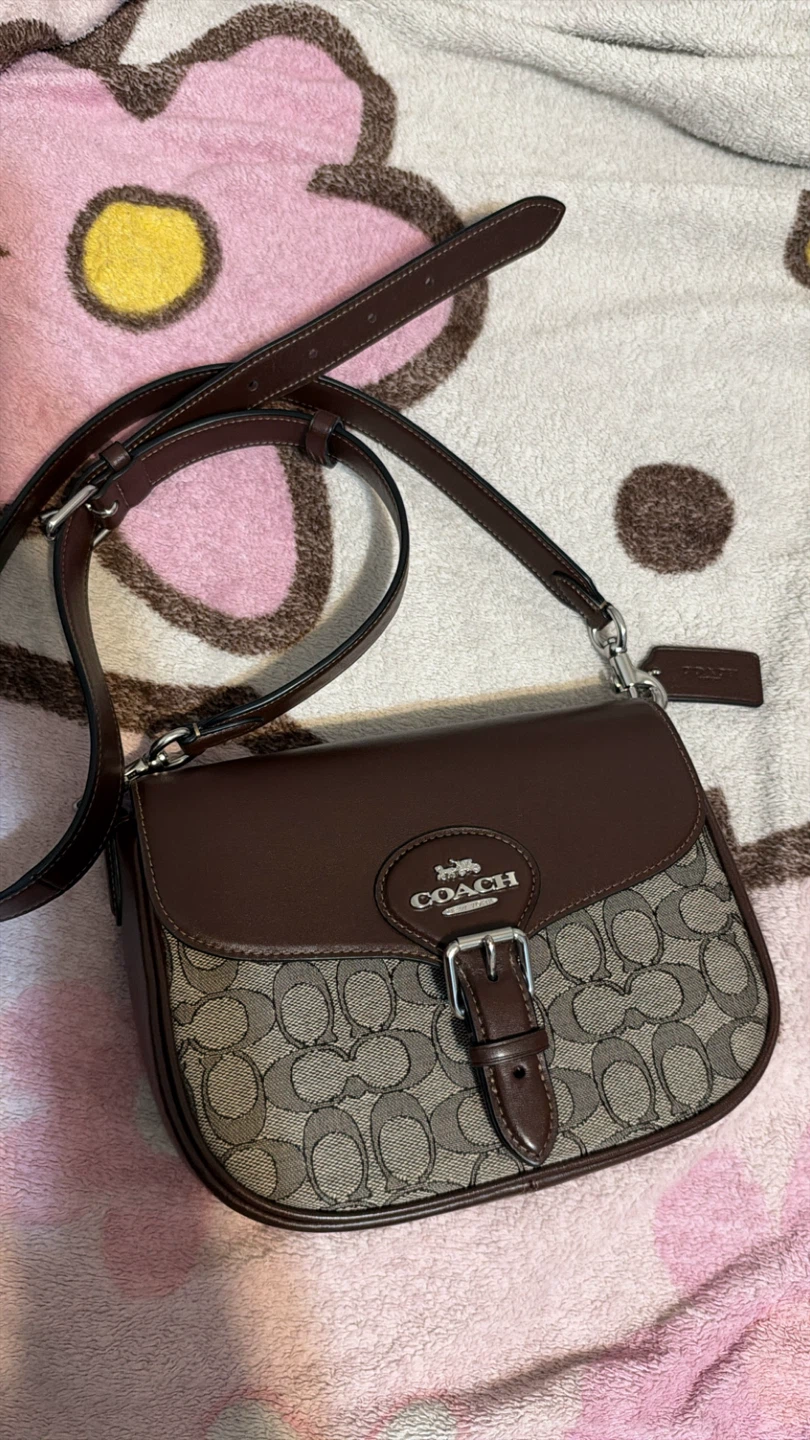 Coach Signature Canvas Shoulder Bag