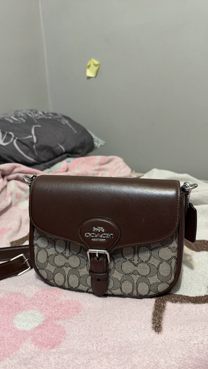 Coach Signature Canvas Shoulder Bag - photo 2