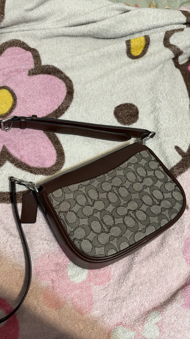 Coach Signature Canvas Shoulder Bag - photo 3