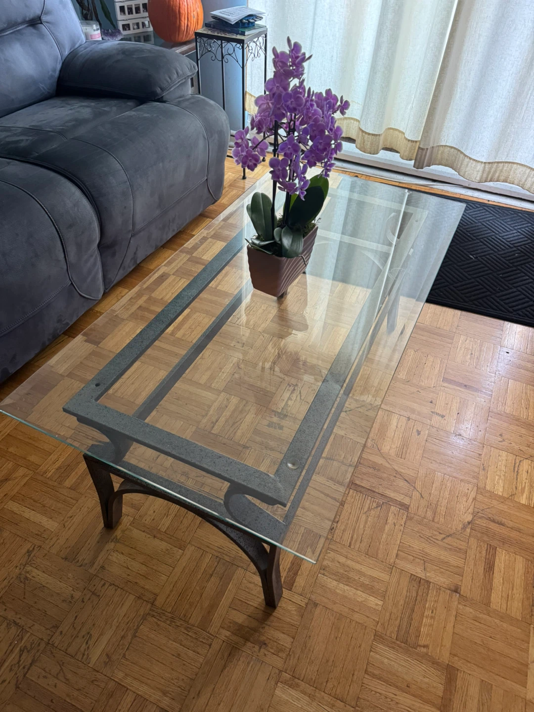 Glass-Top Coffee Table – Grey Textured Base