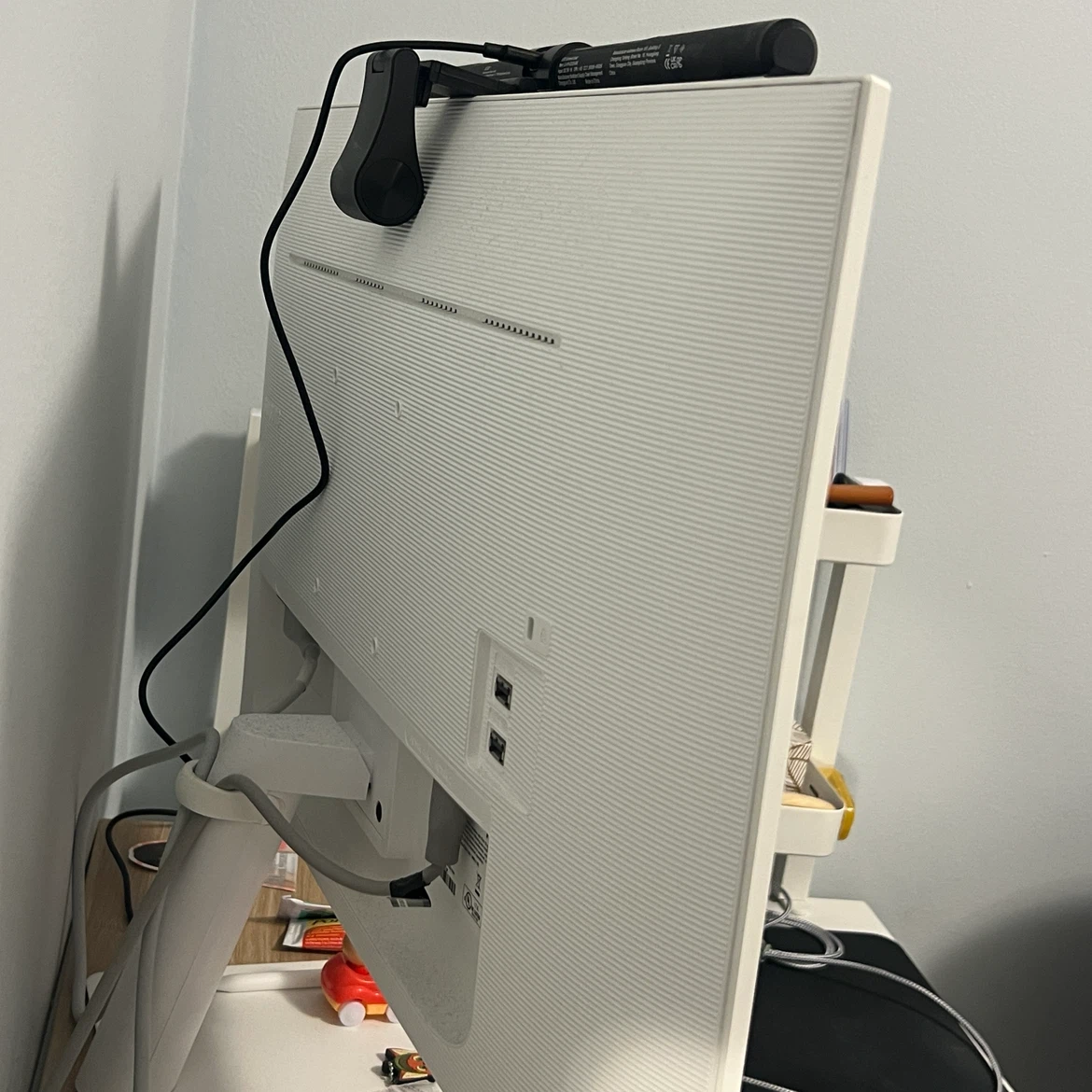 Samsung 27 inch M5 Smart Monitor - photo 3
