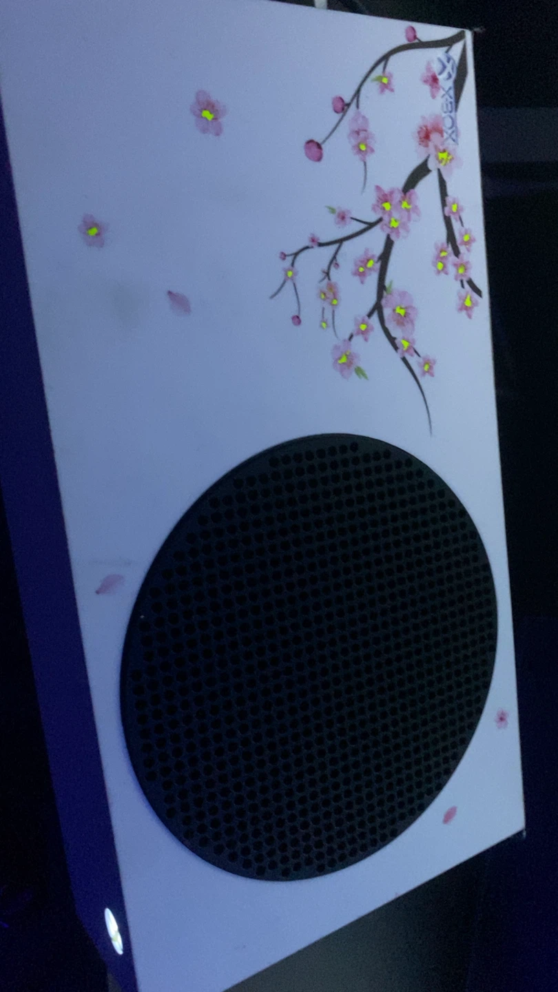 Xbox Series S | New in Box| Excellent Condition - photo 3