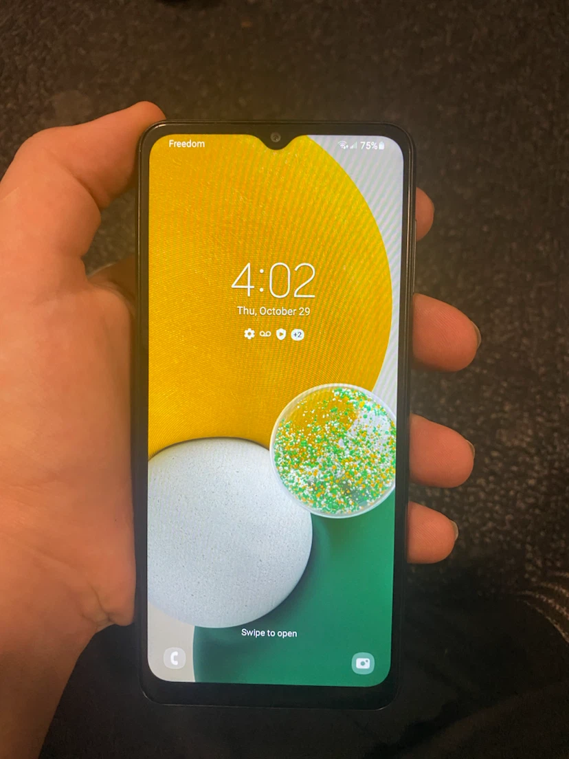 Samsung Galaxy Smartphone - photo 2