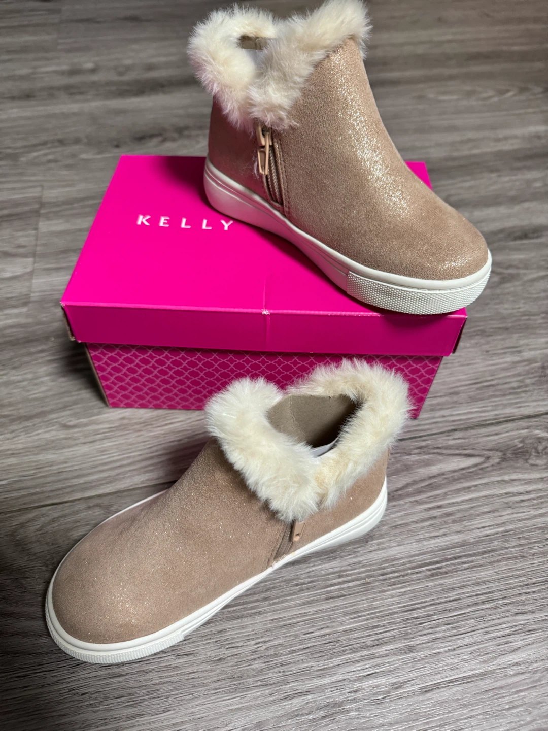 Kelly & Katie Faux Fur Boots toddler sz 10 - photo 2