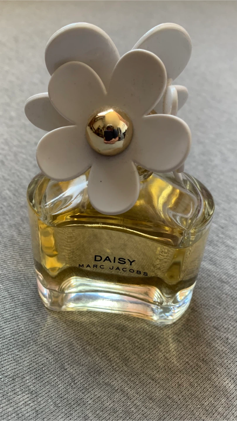 Marc Jacobs - Daisy