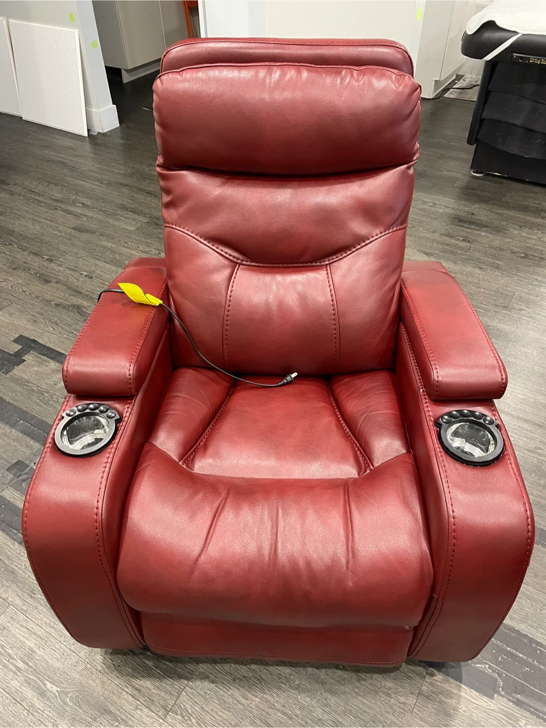 Red Power Reclining Theatre Chair - photo 5