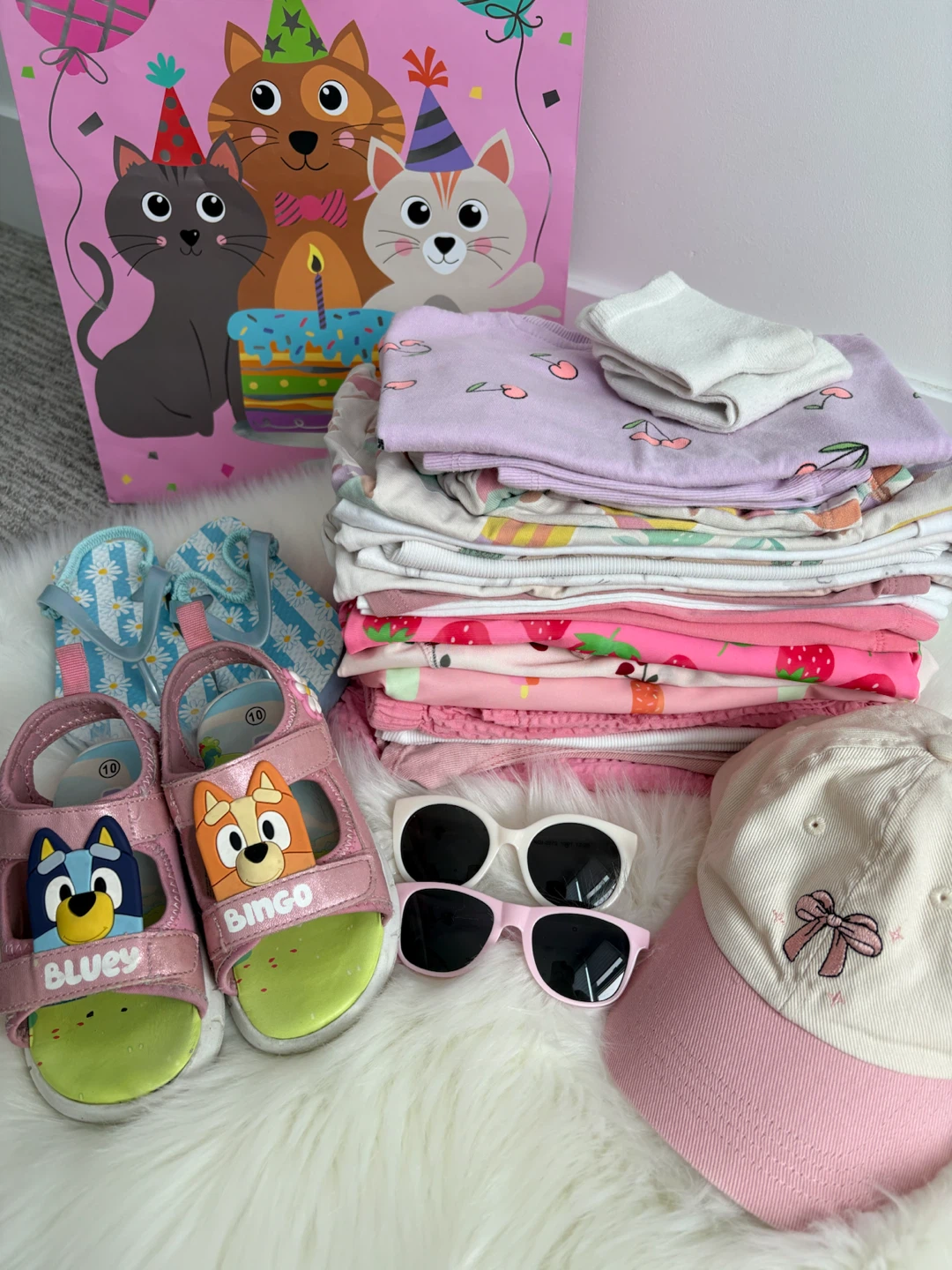 Toddler Girl Clothing 3-4T (30 Items) H&M, Zara, Old Navy - photo 2