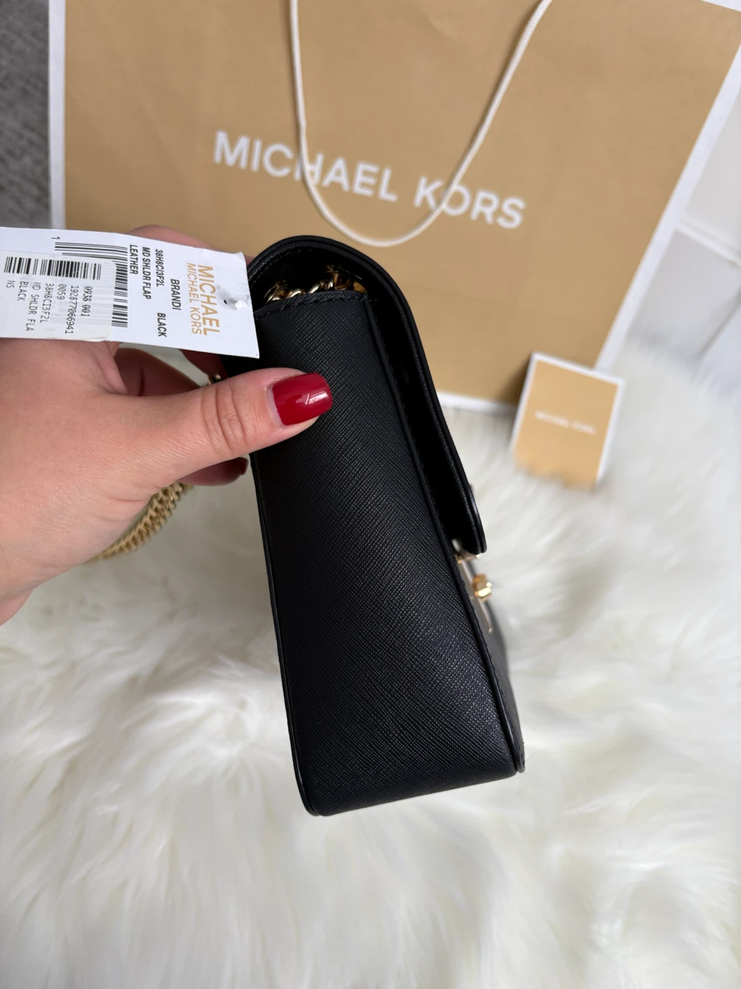 Michael Kors Brandi Medium Shoulder Flap Bag - photo 5