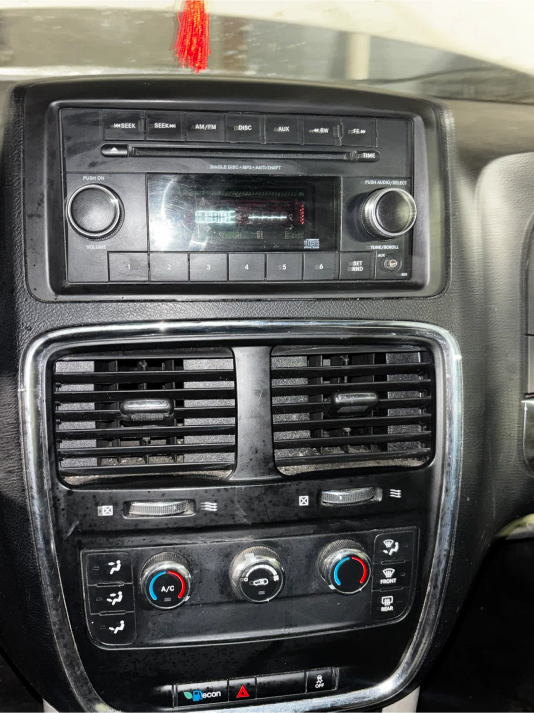 2014 Dodge Grand Caravan Cargo Van - photo 5