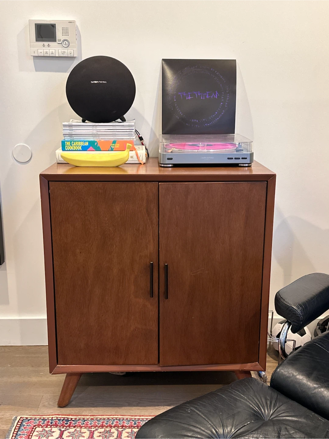 Mid-Century Modern Bar Cabinet - photo 2