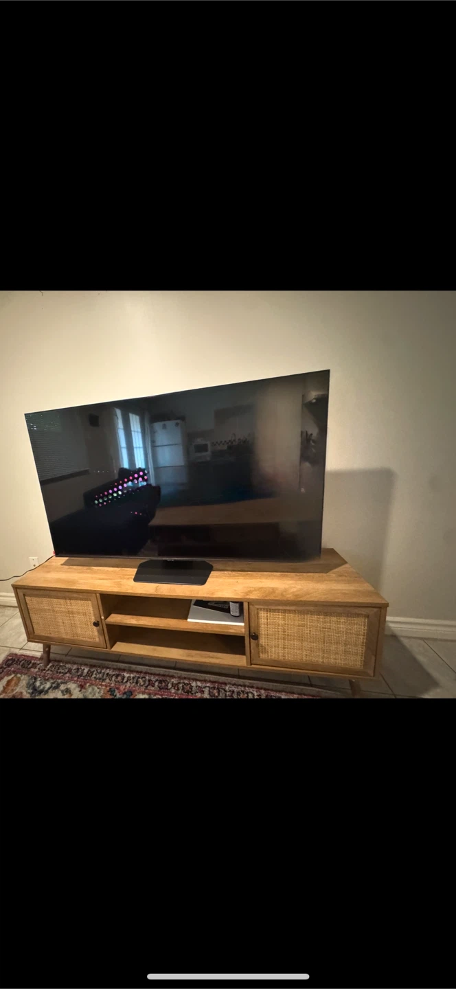Couch, coffee table, media unit - photo 2