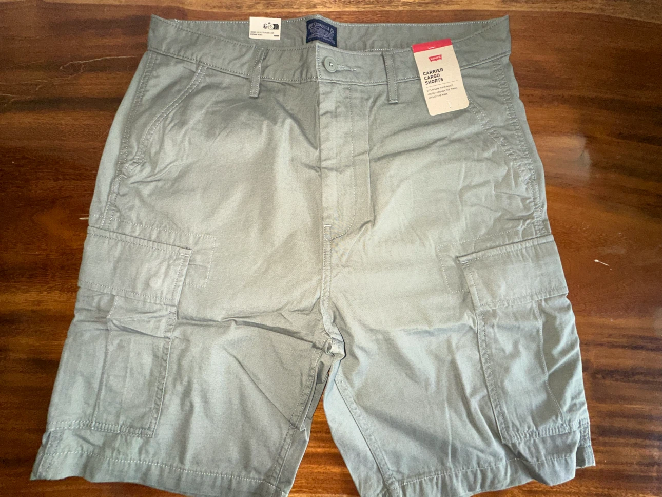 Levi's Carrier Cargo Shorts - Size 34