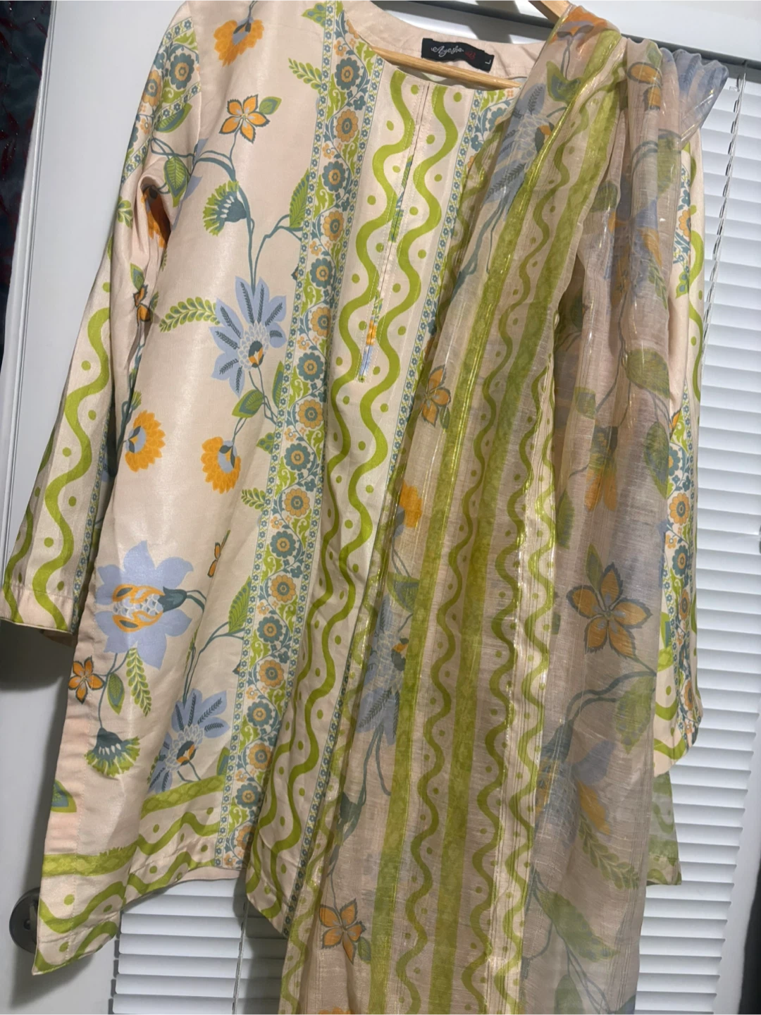 Ayesha Floral Print Kurti - Size L