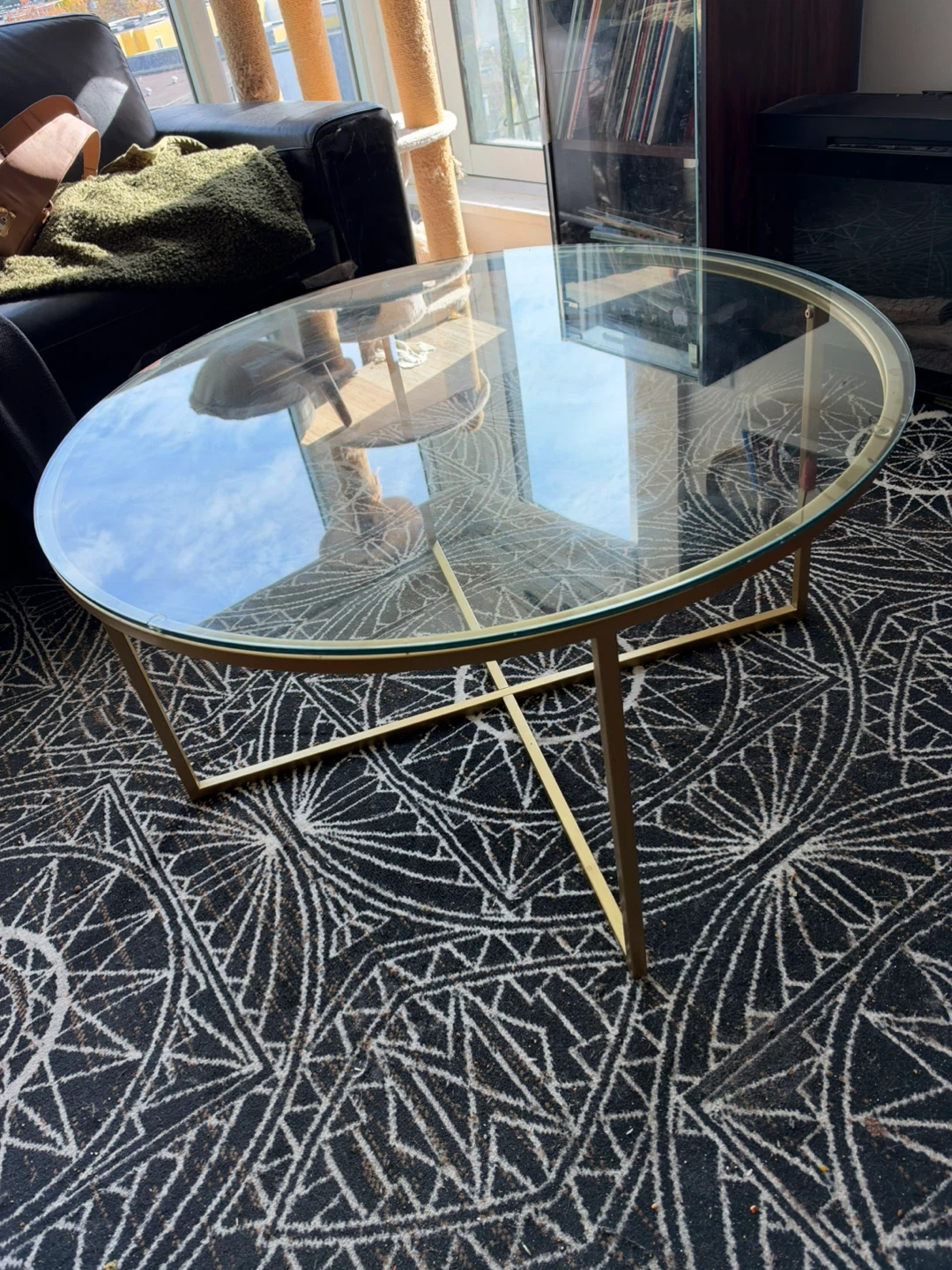 Round Glass Coffee Table with Gold Metal Base - photo 3