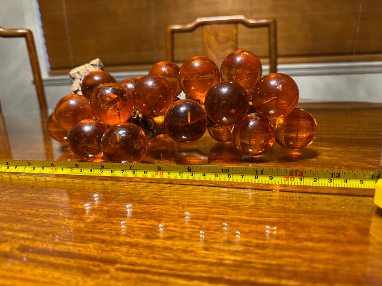 Groovy Vintage MCM Lucite Amber 25 Grape Cluster on Driftwood - photo 2