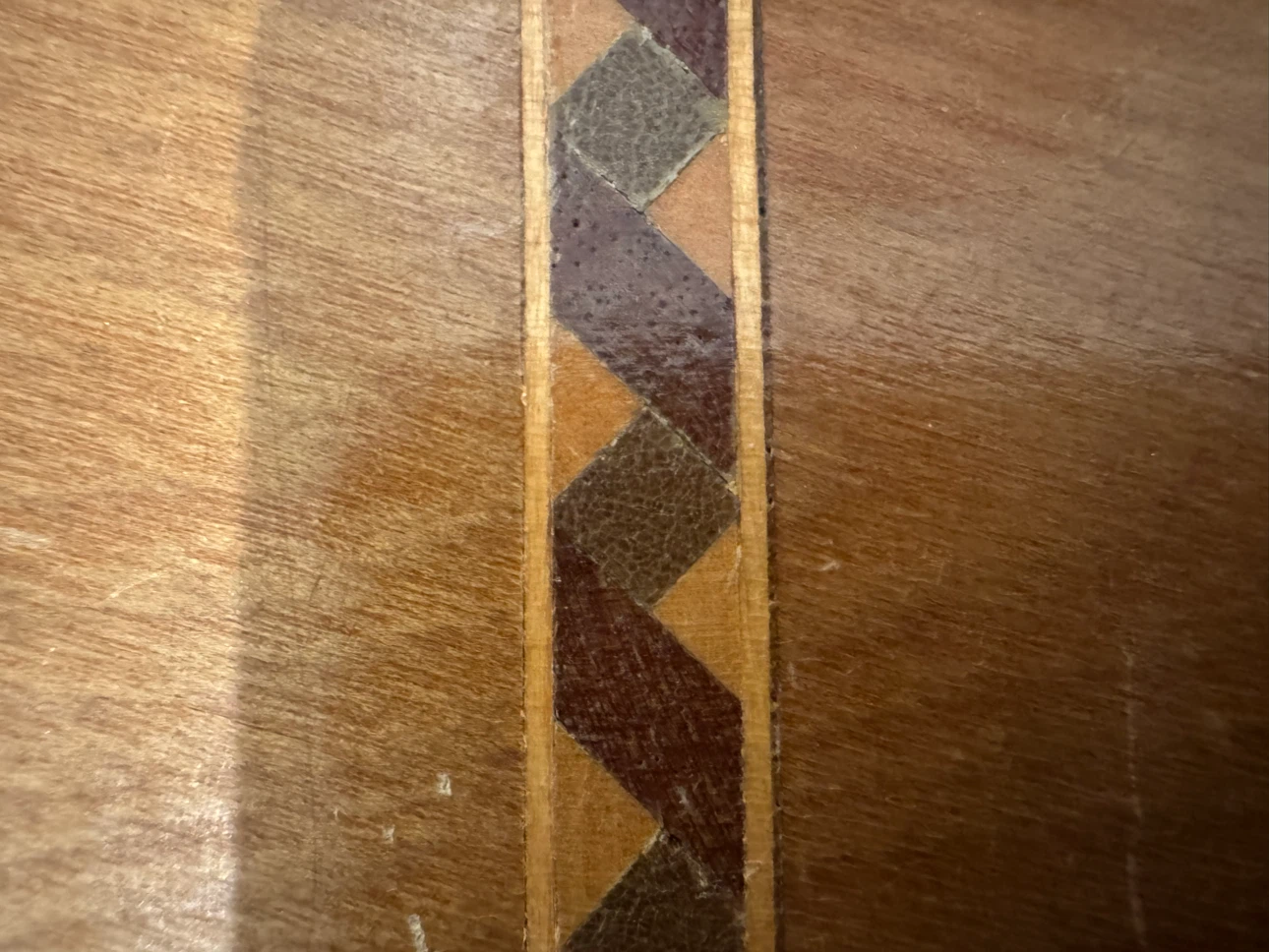 vintage MCM wooden keepsake or jewelry box - photo 3