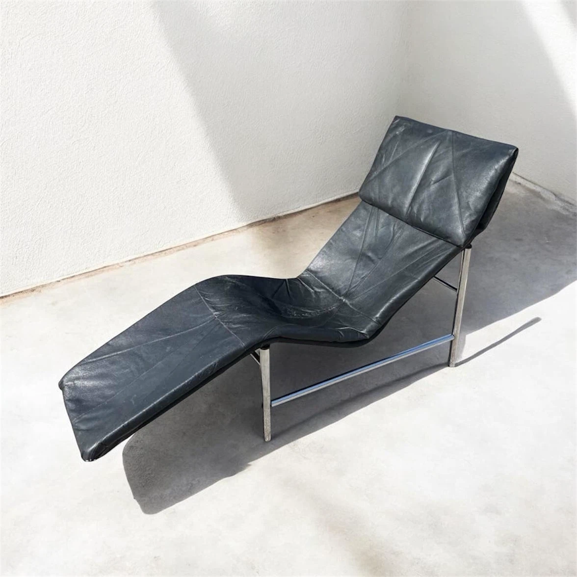 VINTAGE SKYE CHAISE