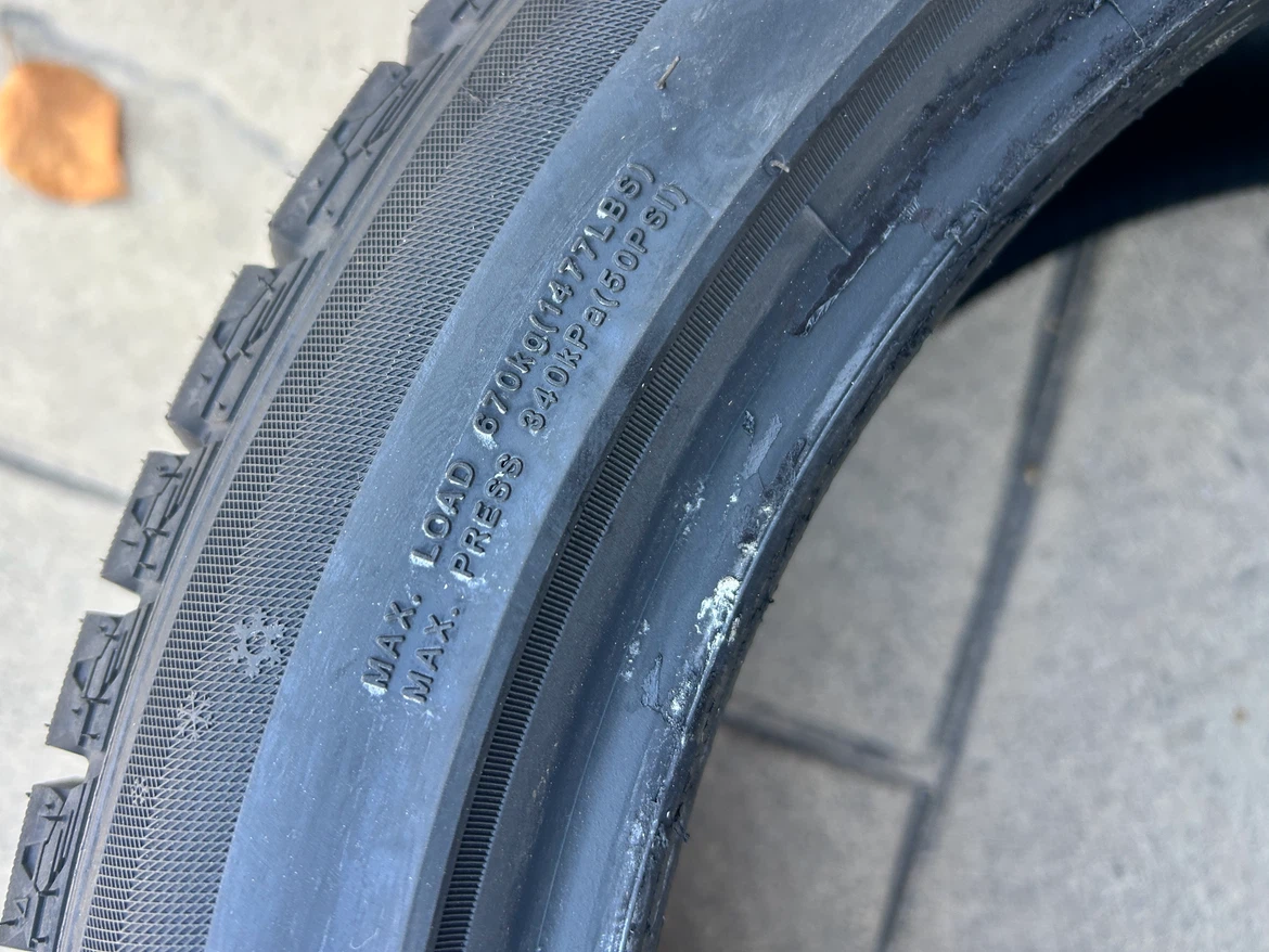 225/45R17 Winter Tire