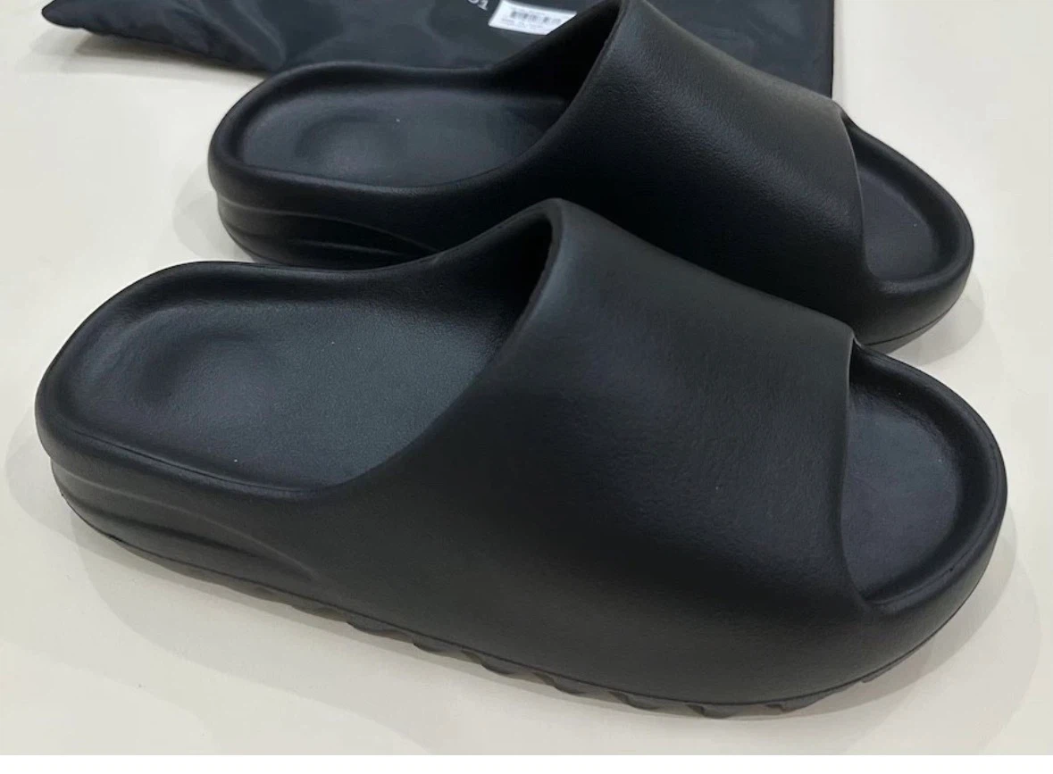 YS-01 Black Slide Sandals Size 10