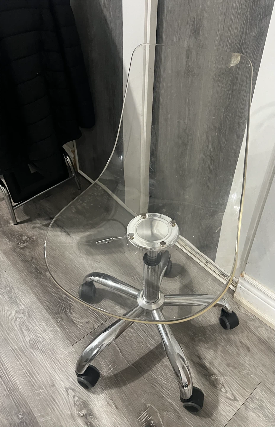 Clear Acrylic Rolling Office Chair - photo 2