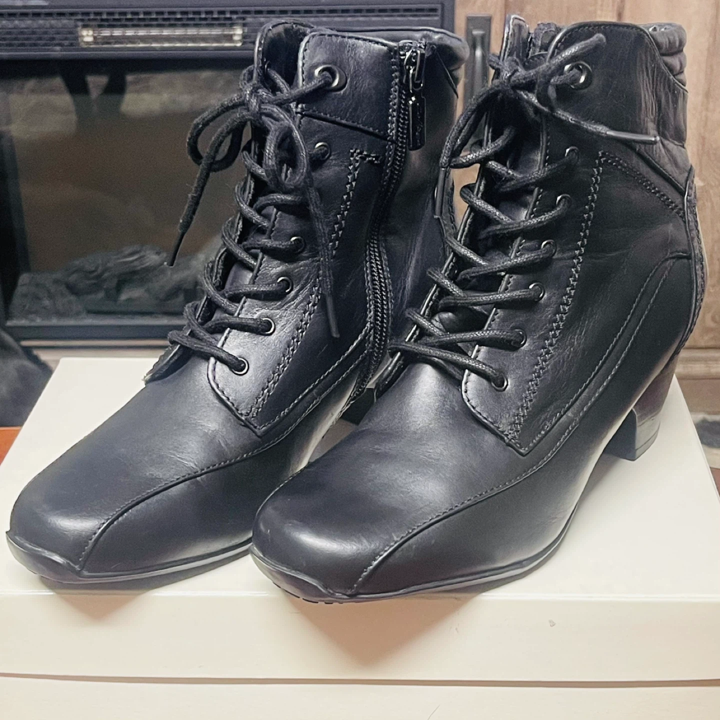 Black Leather Ankle Boots - photo 2