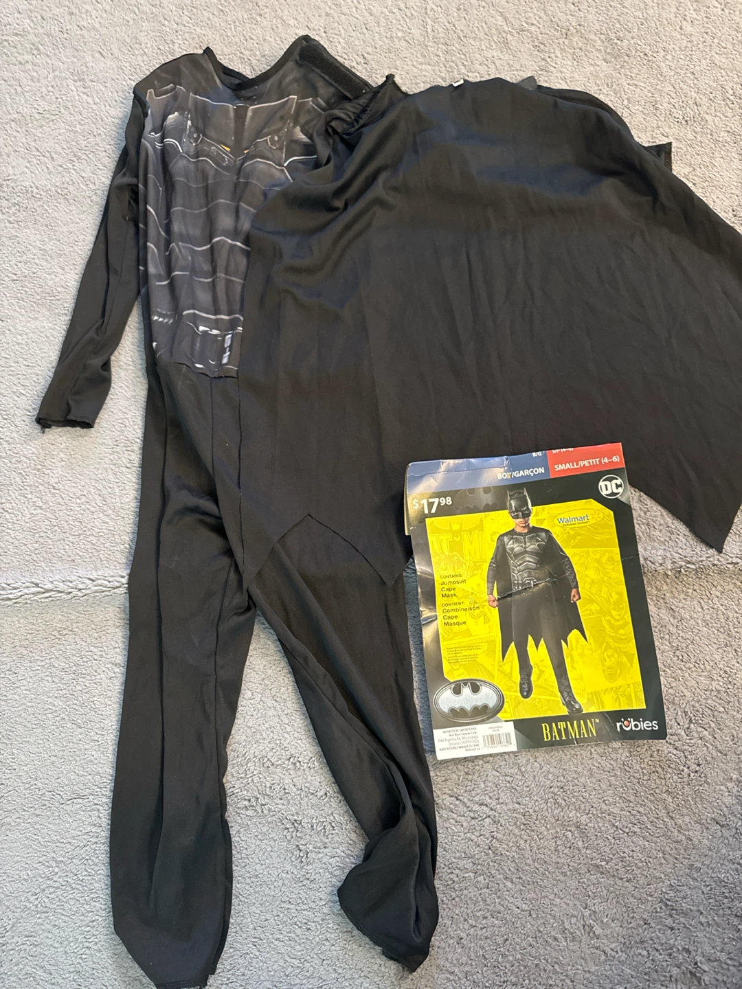Halloween Batman Costume Size Small 4-6