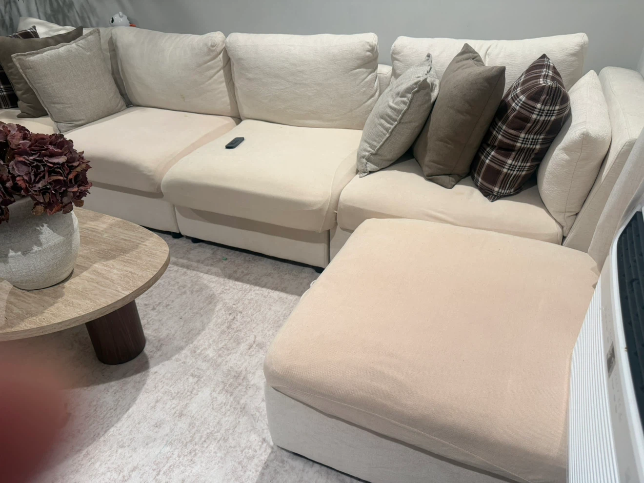 Cream Modular Sectional Sofa - photo 3