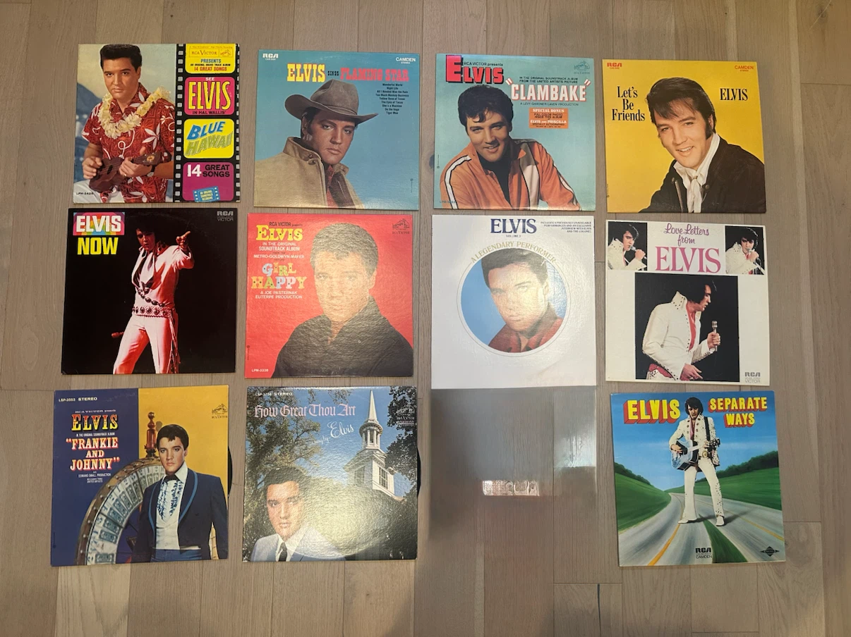 23 Elvis Presley vinyl records $25 each - photo 2