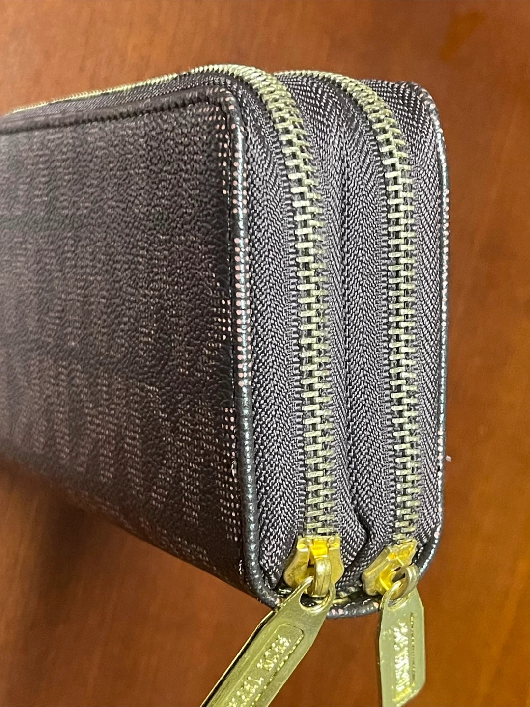 Michael Kors Double Zip Wallet - photo 3